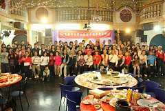 427381_342449102455593_100..