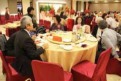 383625_336735836337894_100..