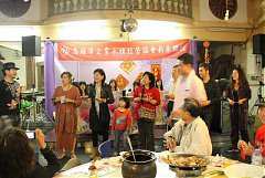 400265_342438429123327_100..