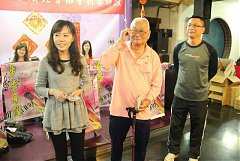 419534_342441565789680_100..