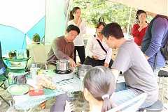 419814_342397799127390_100..