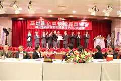 381155_336733756338102_100..