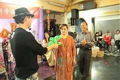 406533_342423309124839_100..