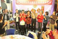 423826_342424782458025_100..