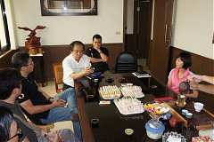 269397_236839579674637_100..