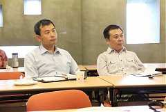 391246_281363978564106_100..