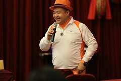 10374077_4891278657975_747..