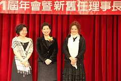 375208_336712863006858_100..