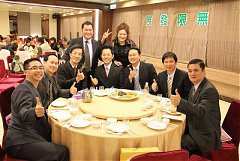 380539_336736813004463_100..