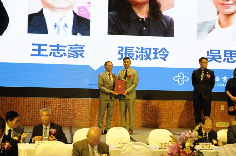 LINE_ALBUM_2024.12.22第34~..