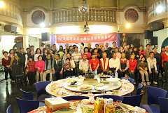 429338_342446525789184_100..