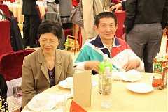 393542_336735909671220_100..