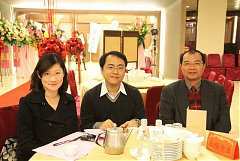 394181_336706433007501_100..