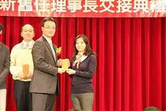 406724_336723913005753_100..