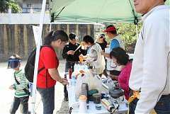 424951_342396535794183_100..