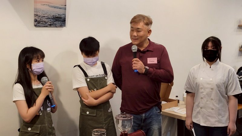 LINE_ALBUM_2025420 社會關..