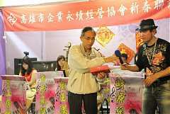 396431_342414999125670_100..