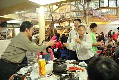 401257_342416055792231_100..