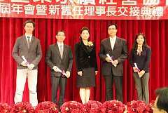 382914_336734783004666_100..