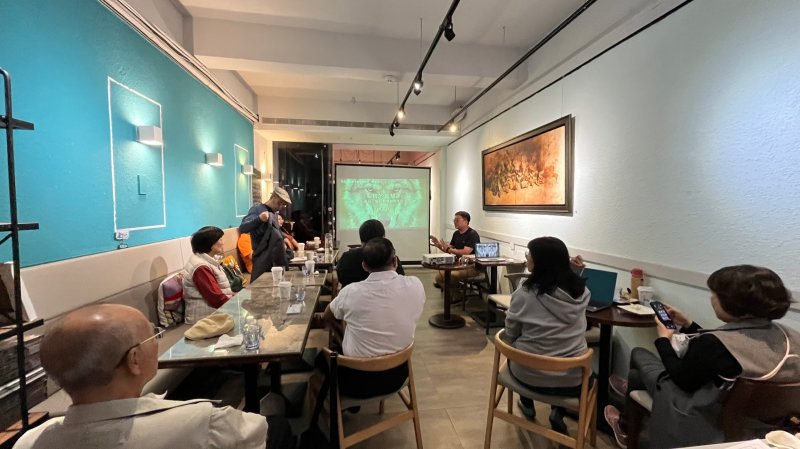 LINE_ALBUM_20241210讀書會_..