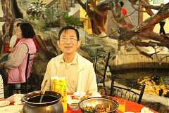 425217_342427355791101_100..