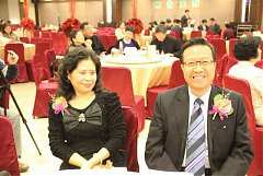 408972_336706889674122_100..