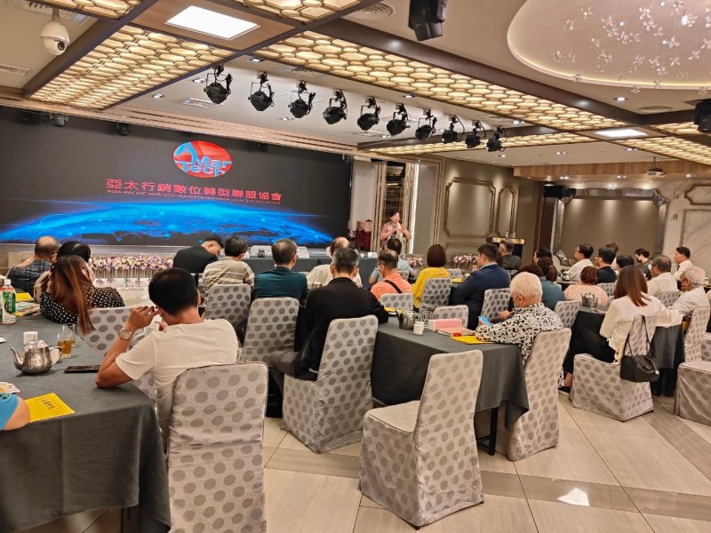 LINE_ALBUM_20240717_7月份..