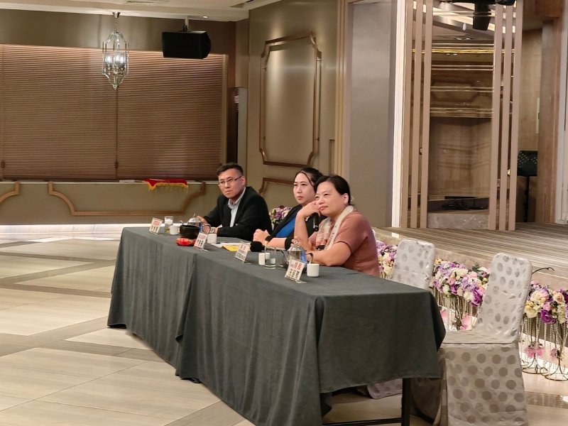 LINE_ALBUM_20240717_7月份..