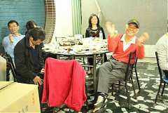 426107_342435649123605_100..