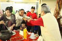 419185_342416529125517_100..