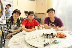 403684_342400199127150_100..