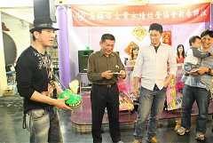 422552_342437679123402_100..