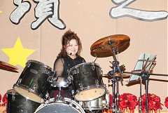 390163_336770406334437_100..