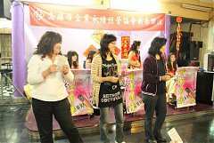 425109_342436935790143_100..