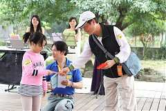 285722_578478198844105_886..