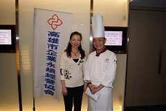 199292_207636262581186_100..