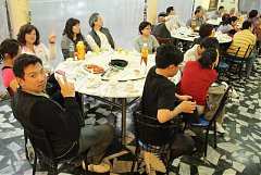 422614_342414229125747_100..