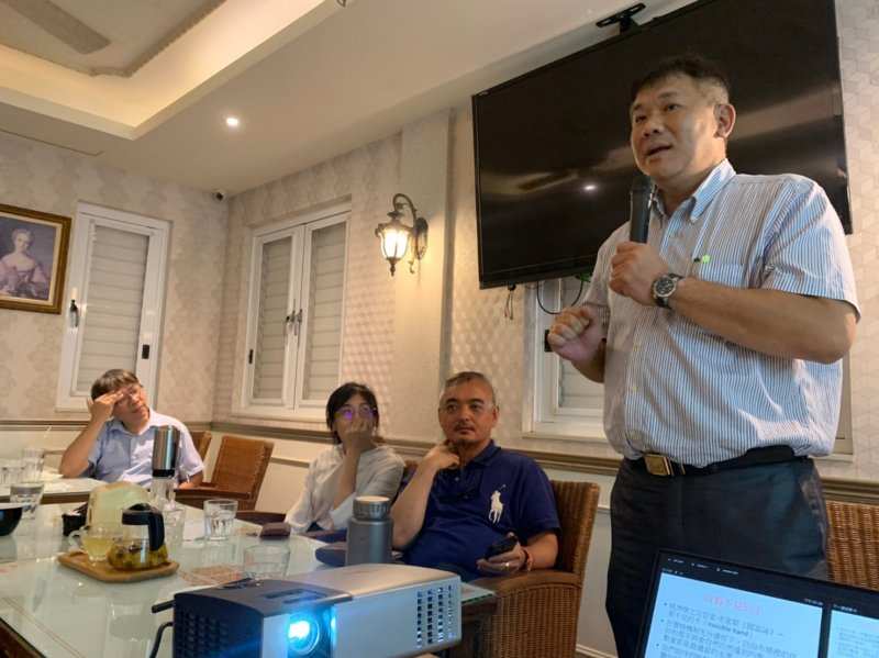 LINE_ALBUM_20230711讀書會..