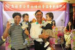 425308_342437875790049_100..