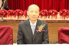 384551_336705693007575_100..