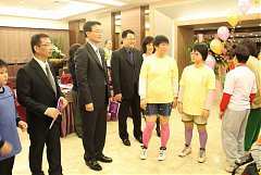 374844_336773016334176_100..