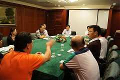 249164_225769707434508_100..