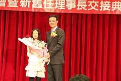 375175_336725113005633_100..