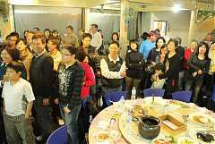 416919_342442685789568_100..