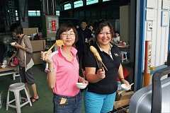 259933_236843713007557_100..