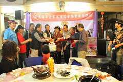 416840_342425015791335_100..