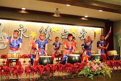 377001_336738679670943_100..