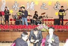 377570_336770559667755_100..