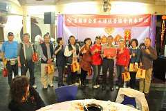 417407_342426645791172_100..