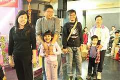 398482_342443709122799_100..